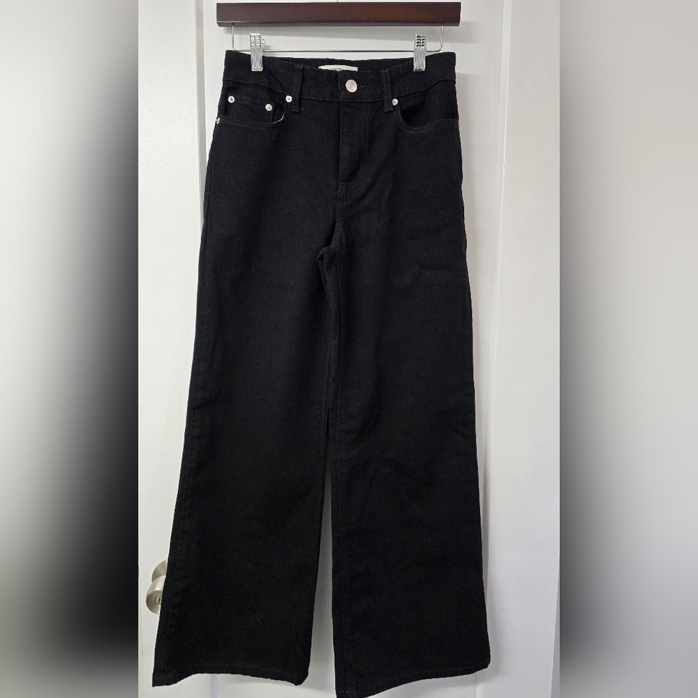 Neems 28 Wide-Leg Jeans